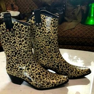 Cheetah print rain boots
